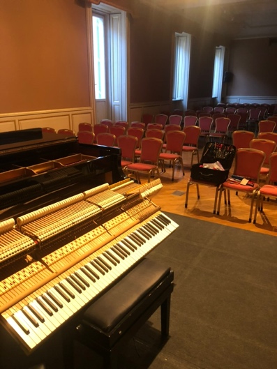 Steinway B — Ambasciata e Accademia di Ungheria, Roma